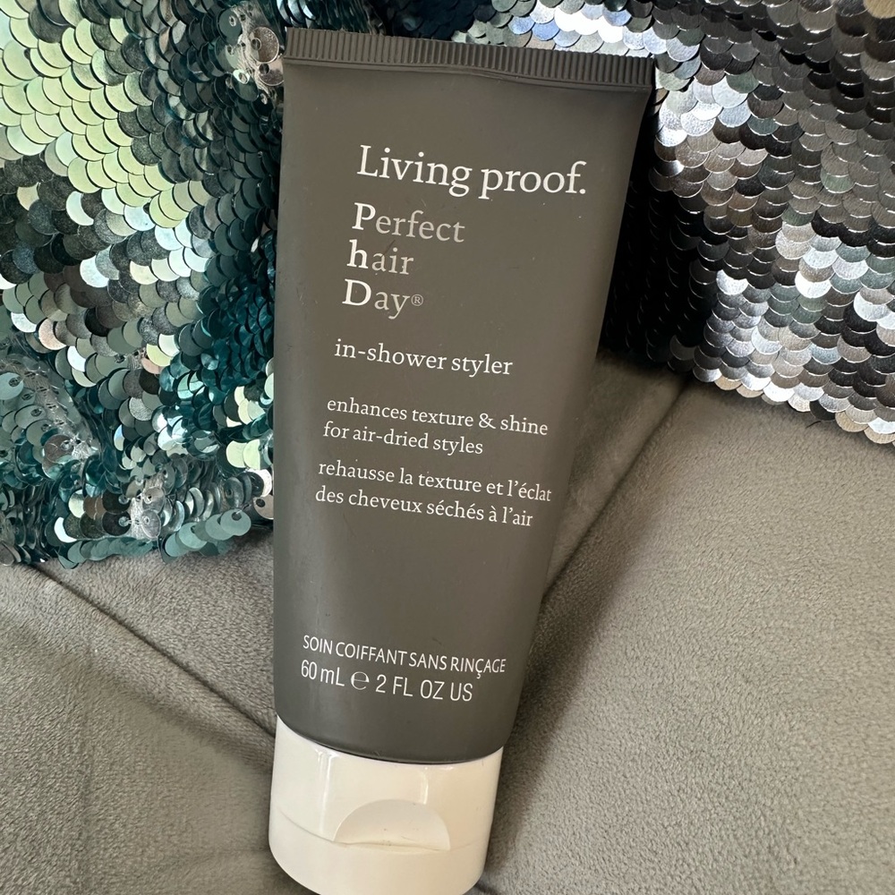 Living Proof Perfect Hair Day In-Shower Styler